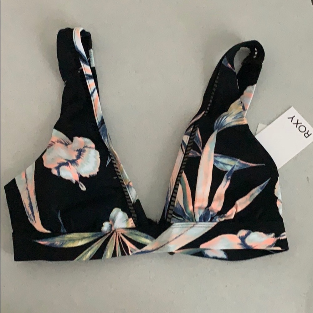 Roxy top